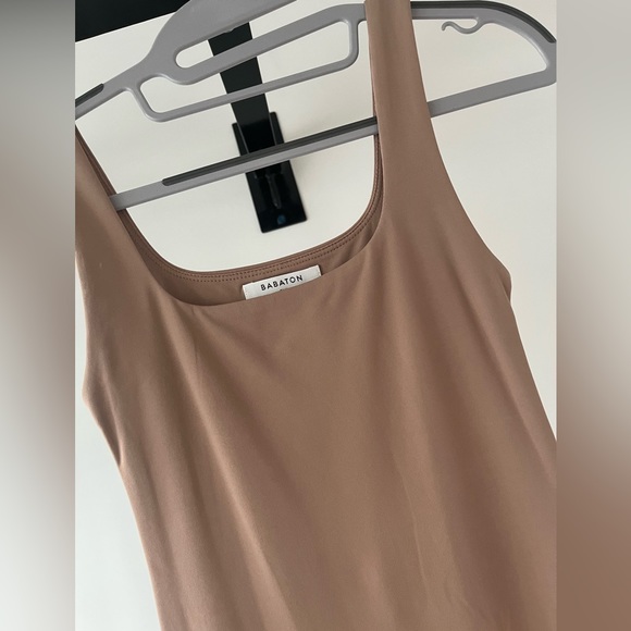 Babaton Contour Squarenexk MIDI Dress 2XS - Picture 4 of 5